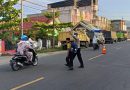 BERI RASA AMAN BAGI ANAK SEKOLAH DAN PENGGUNA JALAN RAYA SATLANTAS POLRES ABDYA GELAR STRONGPOINT/GATUR LALIN DI DEPAN SEKOLAH DAN TEMPAT PADAT AKTIVITAS JALAN BERI RASA AMAN BAGI ANAK SEKOLAH DAN PENGGUNA JALAN RAYA SATLANTAS POLRES ABDYA GELAR STRONGPOINT/GATUR LALIN DI DEPAN SEKOLAH DAN TEMPAT PADAT AKTIVITAS JALAN